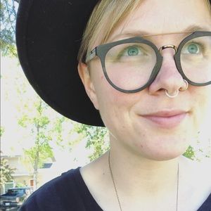 Meet your Posher, Ashli